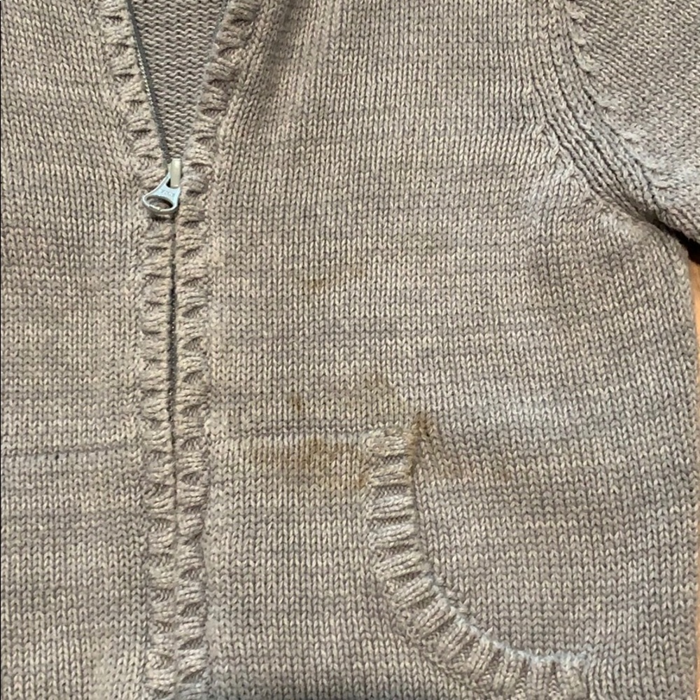 Old navy zip sweater - Picture 3 of 3